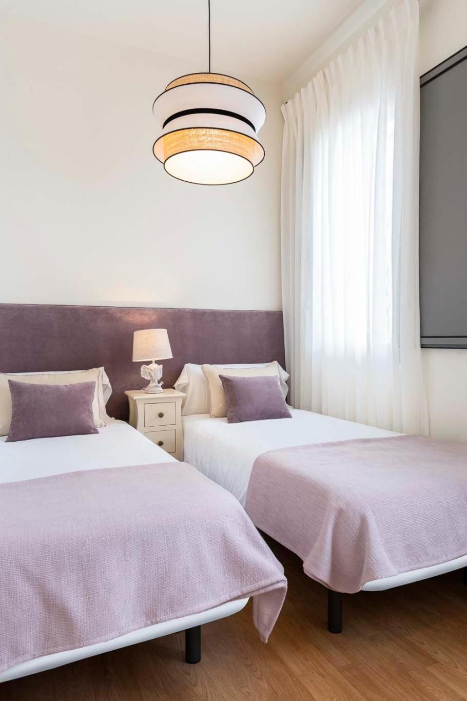 Familiar Nuevo De Diseno En La Mejor Zona De Triana, Parking Included Appartement Sevilla